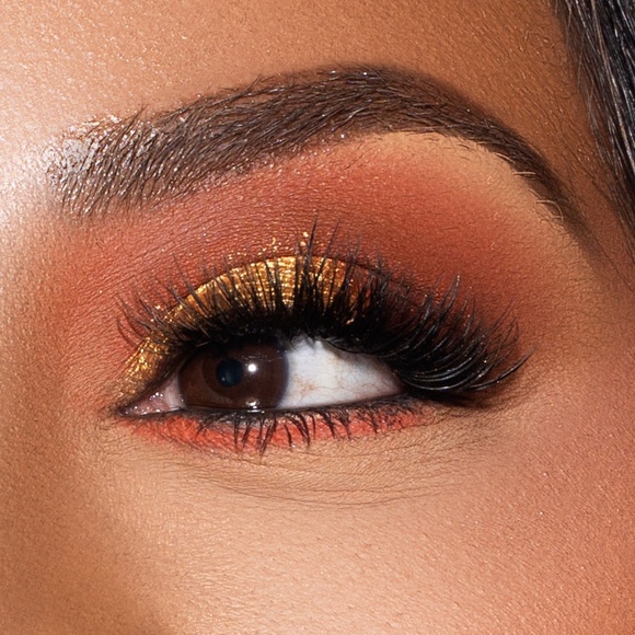 BEAUTY BAKERIE · SOUR YA DOIN? EYESHADOW PALETTE - Picture 3 of 7